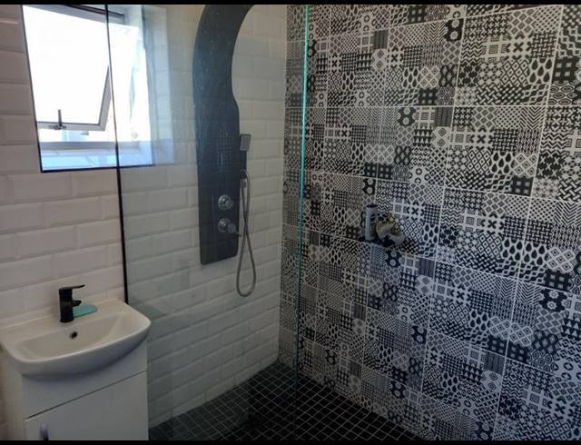 2 BEDROOM APARTMENT RENTED IN HUMEWOOD